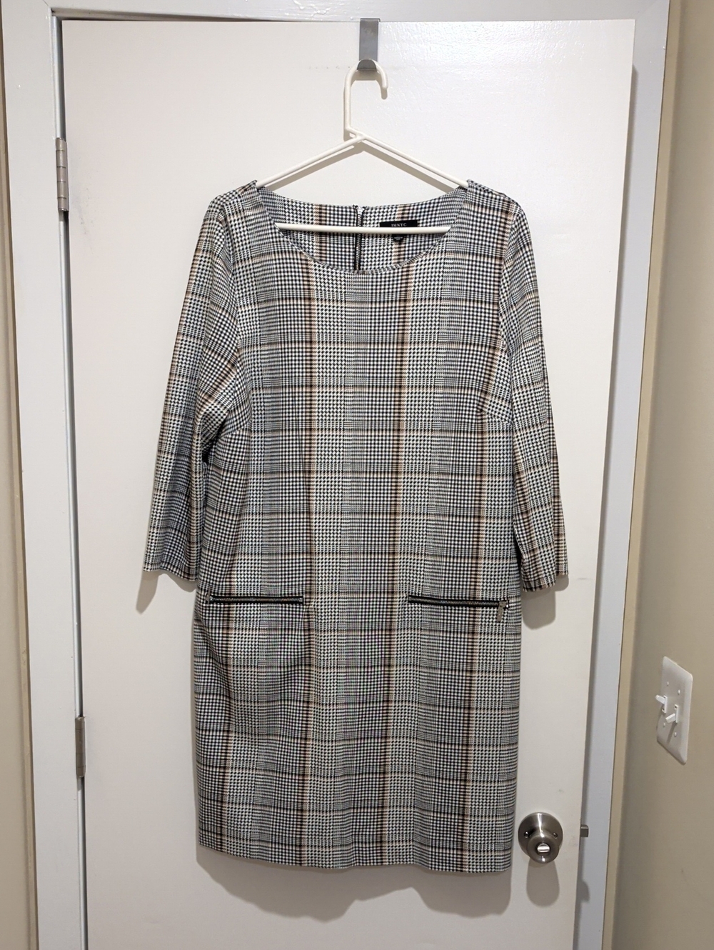 Plaid Long Sleeve Shift Dress in Gray and Tan